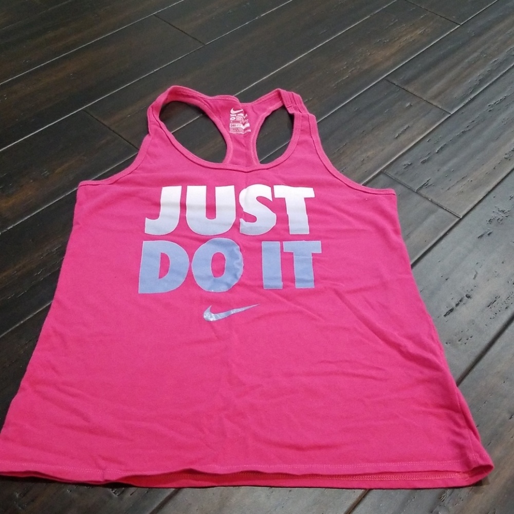 **SOLD** Nike tank top